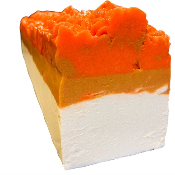 Goat Milk Lather Loaf 🍞 - Picture 2 of 8